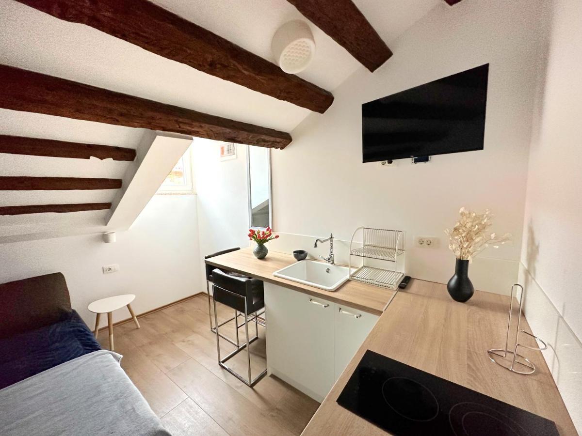 Romeo Apartments Rovigno Exterior foto